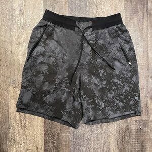 Men's Lululemon License to Train Linerless Short 7”